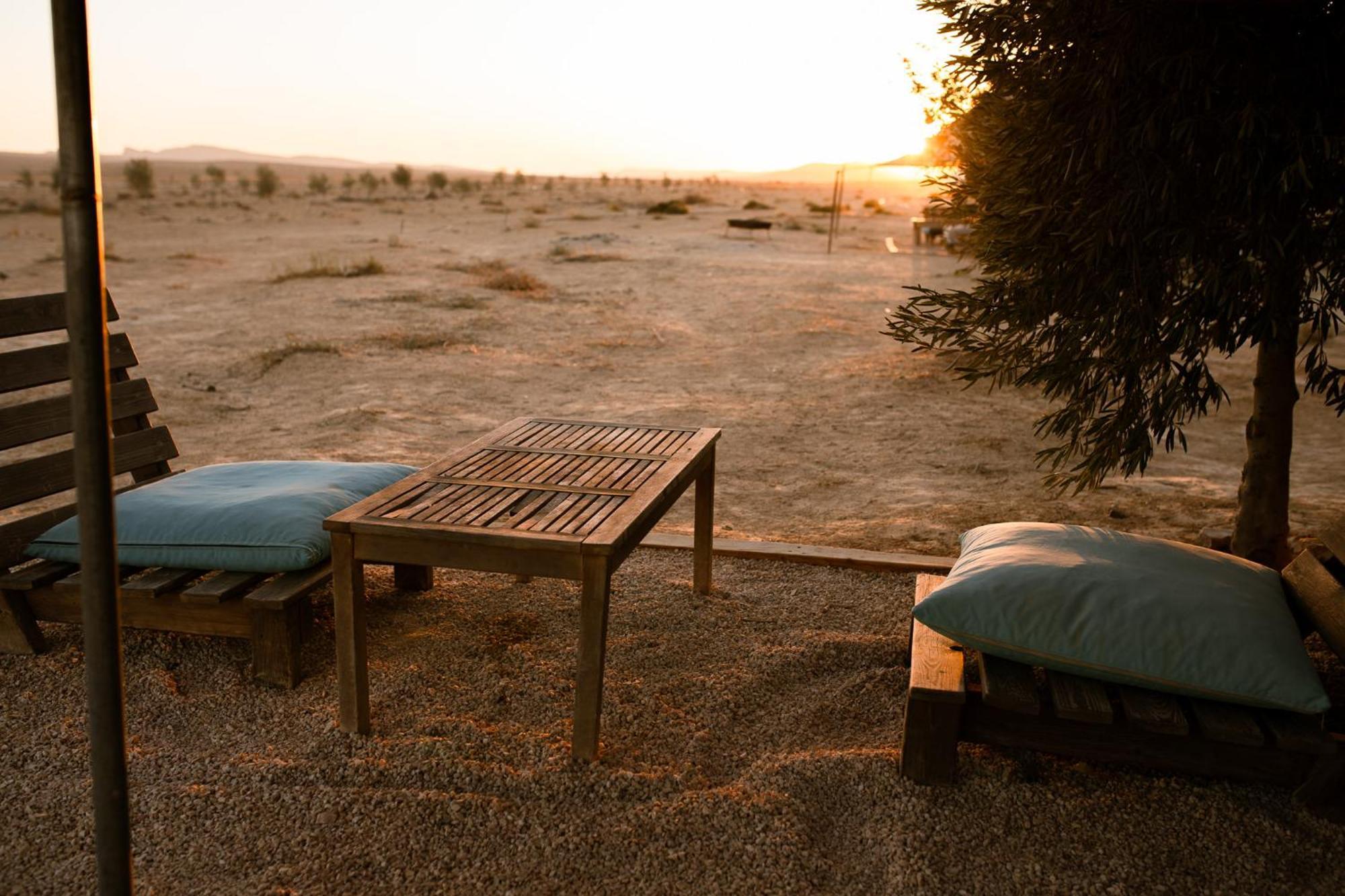 ホテル Skyline Eco-Camp ミツペ・ラモン エクステリア 写真